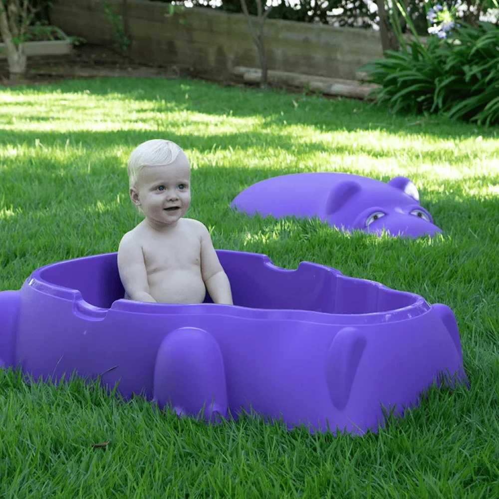 Hippo Pool